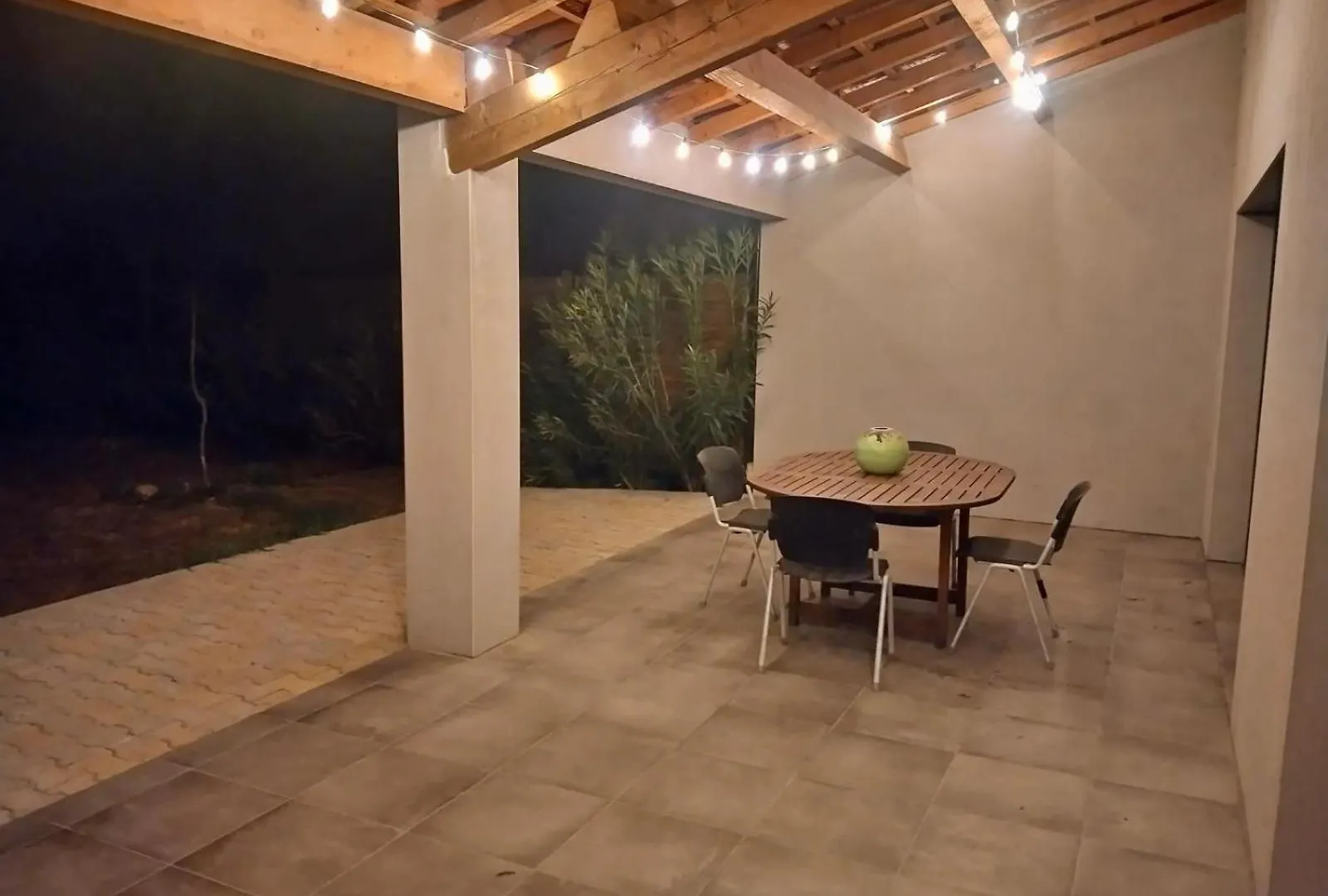 Maison D'Hotes Au Sein D'Une Ecurie Plan-d'Orgon France